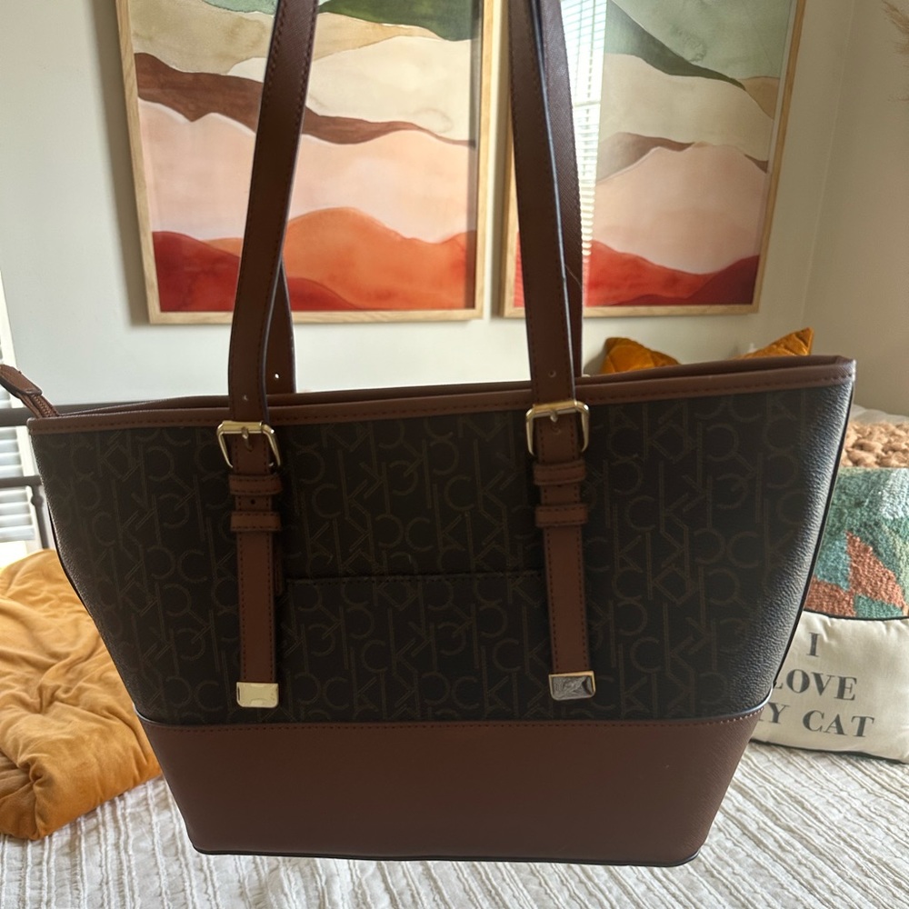 Calvin Klein Bag View 2